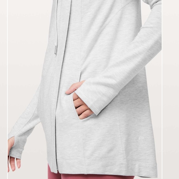 Lululemon Coast Easy Wrap Heathered Core Ultra Light Grey size 6 - Picture 4 of 16